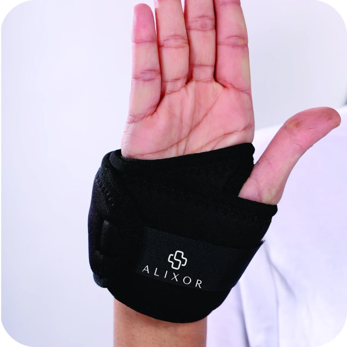 Thumb Wrist Band